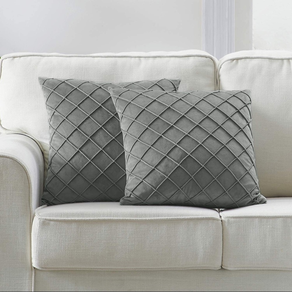 Longhui bedding Throw Pillow Cover✖️2